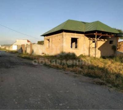 Продаю дом 5-ком. 80кв. м., этаж-1, 5-сот., стена кирпич, р.Военно Антоновка.