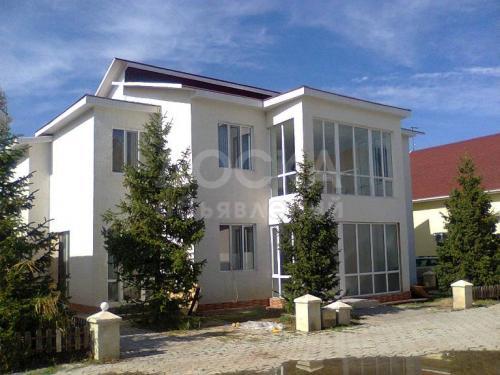 Продаю квартиру 3-ком., 65кв. м., этаж - 2/2, Кара-Ой.