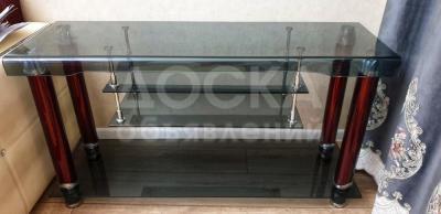 Продаю Тумбу под Телевизор.