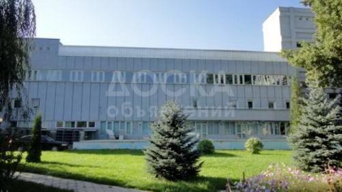 Продаю коммерческую недвижимость офисное помещение 3206кв. м., пр. Мира ул. Айни.,