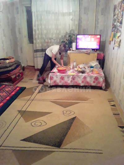 Продаю 1-комнатную квартиру, 23кв. м., этаж - 1/4, Киевская-фучика .