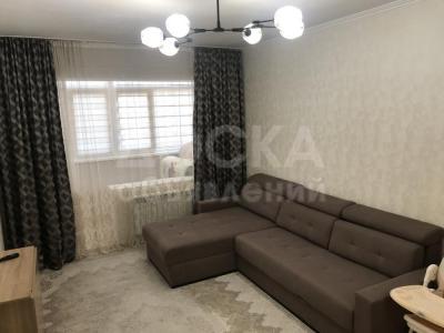 Продаю 1-комнатную квартиру, 35,2кв. м., этаж - 6/9, Улан мкр.