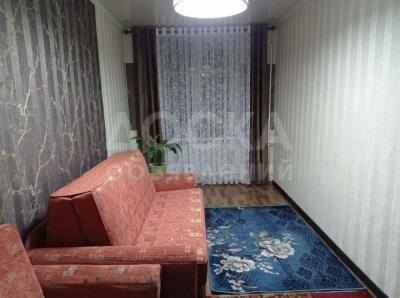 Продаю 2-комнатную квартиру, 42кв. м., этаж - 3/3, Пр. Чуй дом 71 .