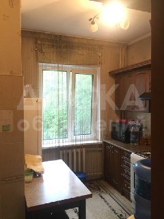 Продаю 3-комнатную квартиру, 55кв. м., этаж - 3/5, Аламедин-1, рядом базар Чынар.