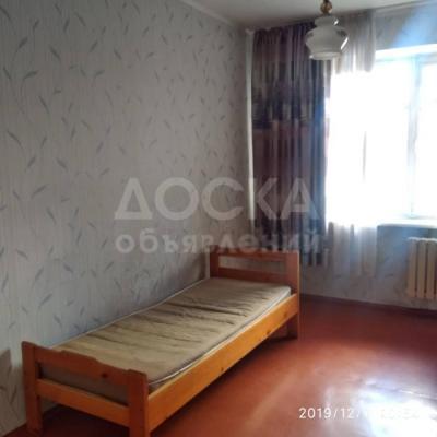 Продаю 3-комнатную квартиру, 65кв. м., этаж - 1/4, Тимирязева/Сыдыкова.