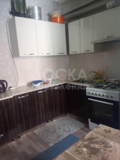 СРОЧНО ПРОДАЮ! 2 ком.кв переделанную в 3х ком кв инд 65м2