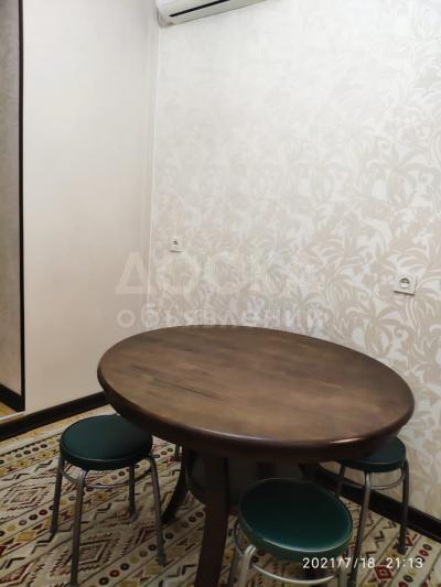 Продаю 3-комнатную квартиру, 68кв. м., этаж - 4/5, ул.Малдыбаева х ул.Ахунбаева