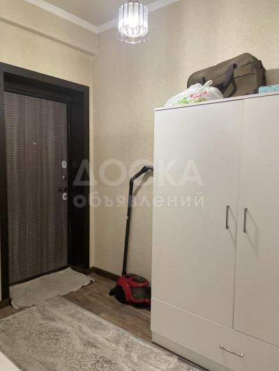 Продаю 2-комнатную квартиру, 50кв. м., этаж - 4/10, Абдымомунова 309.