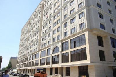 Продаю квартиру 2-ком., 81кв. м., этаж - 10/10, тоголок молдо - Рыскулова.