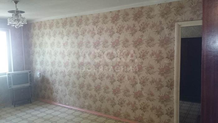 Продаю квартиру 2-ком., 45кв. м., этаж - 2/5, ул. Ауэзова дом 5,