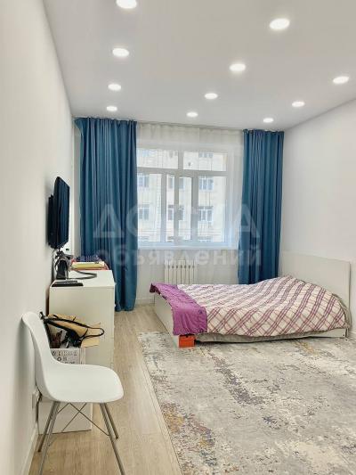 Продаю 1-комнатную квартиру, 39кв. м., этаж - 4/10, ЖК "Ботанический Сад" от Ихлас.