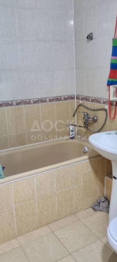 Продаю 1-комнатную квартиру, 36кв. м., этаж - 7/9, средний Джалл.