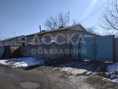 Продаю дом 4-комнатную 72.4кв. м., этаж-1, 15-сот., стена кирпич, Сокулукский район, село Кызыл-Туу.