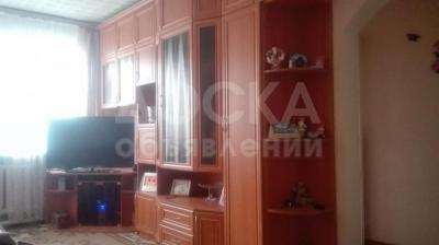 Продаю 2-комнатную квартиру, 42квкв. м., этаж - 1/2, Абая 95.