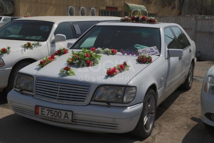 Мерседесы свадебные! Белые. Состояние отличное! Водители с большим опытом работы!