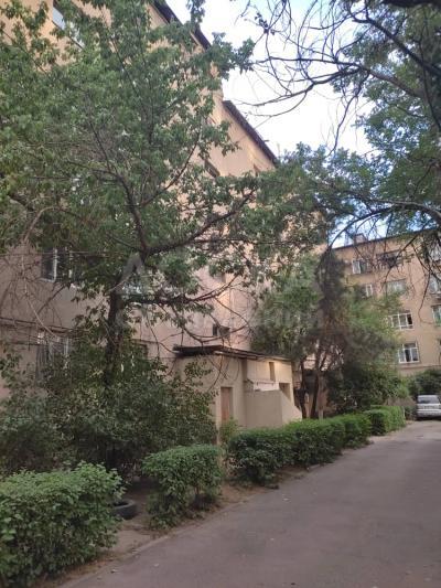 Продаю 2-комнатную квартиру, 48кв. м., этаж - 1/5, Московская/Уметалиева.