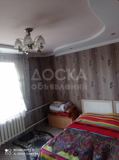 Продаю дом 4-ком. 130кв.м.кв. м., этаж-1, 6-сот., стена кирпич, Новопакровка,район Аламедин 1.