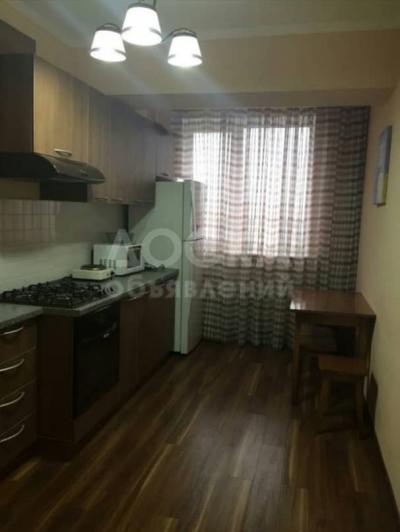 Продаю 1-комнатную квартиру, 44кв. м., этаж - 7/10, ул.Кулатова х ул.Элебаева, Вефа центр