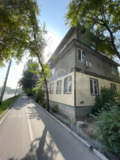 Продаю 3-комнатную квартиру, 62кв. м., этаж - 4/4, Боконбаева/по Советской.