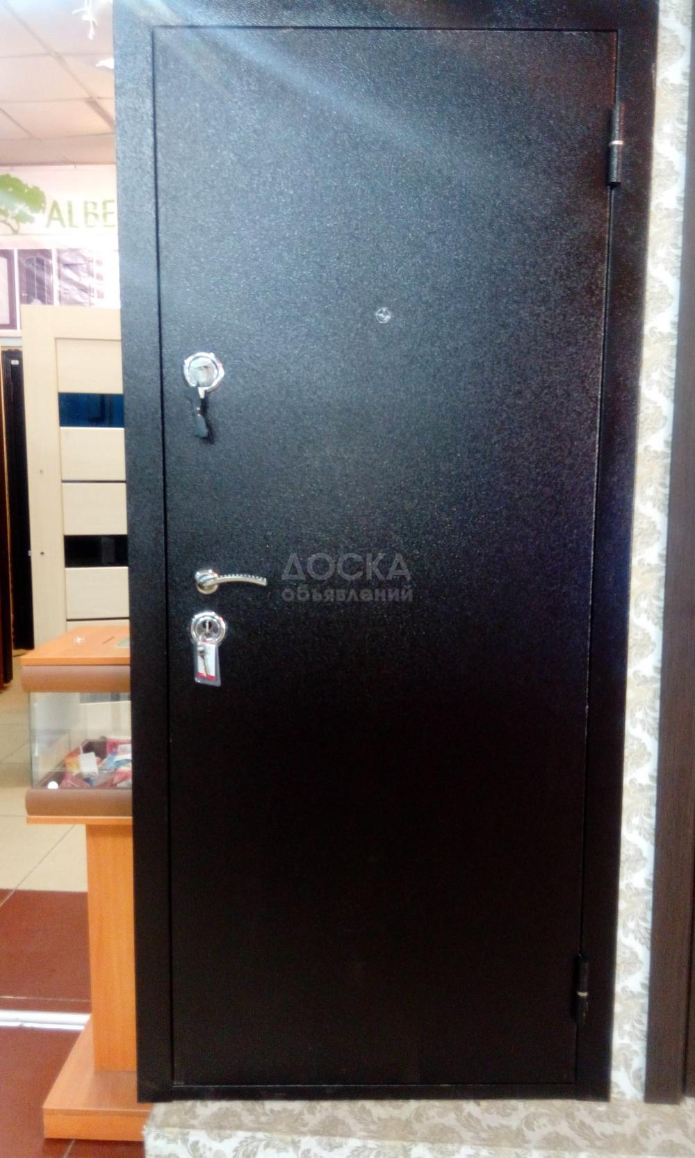 Входная дверь