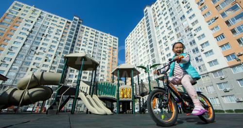 Продаю квартиру 3-ком., 142кв. м., этаж - 10/10, мкр Джал 15.