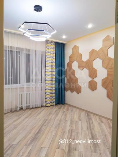 Продаю 3-комнатную квартиру, 121кв. м., этаж - 9/10, Московская Турусбекова.