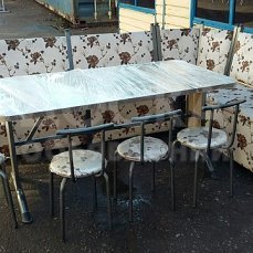 Делаю кухонные уголки.