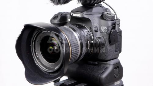 Срочно! Срочно! Продаю canon 70d в отличном состоянии, сумка, 2 батарейки, 2 обьектива 18-55 и 50mm 1.8 и 16гб флешка