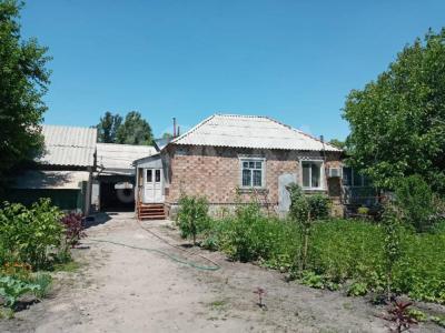 Продаю дом 7-ком. 80кв. м., этаж-1, 6-сот., стена кирпич, спальный район Коммунарова..