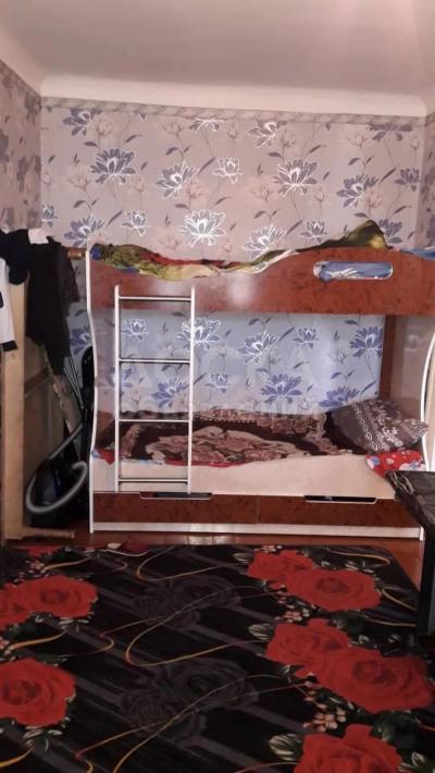 Продаю 2-комнатную квартиру, 42кв. м., этаж - 3/4, Мессароша .