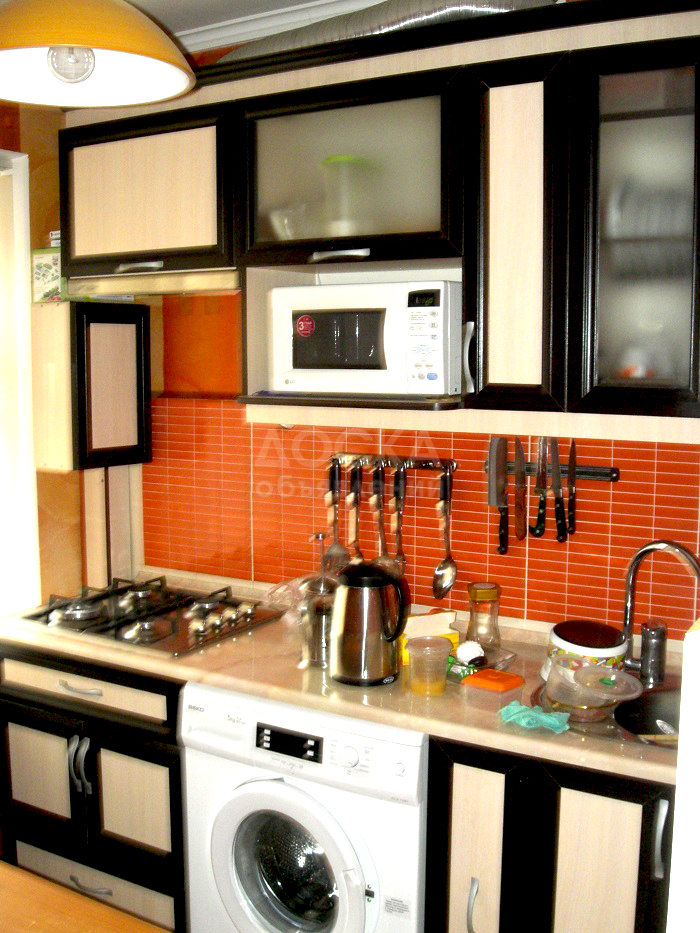 Продается 2-х комн. кв., кап. ремонт, с мебелью, 4/4, р-н Мед. Академии