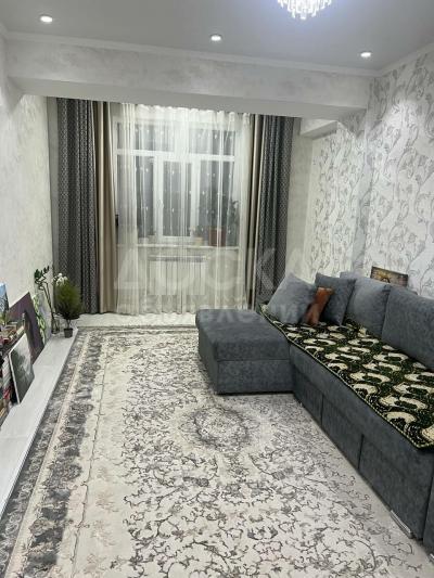 Продаю 2-комнатную квартиру, 69кв. м., этаж - 7/10, ЖК Ботанический сад.