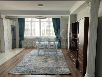 Продаю 3-комнатную квартиру, 160кв. м., этаж - 8/10, моссовет.