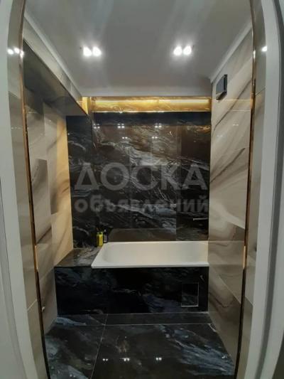 Продаю 2-комнатную квартиру, 69кв. м., этаж - 4/10, 5 мкр.