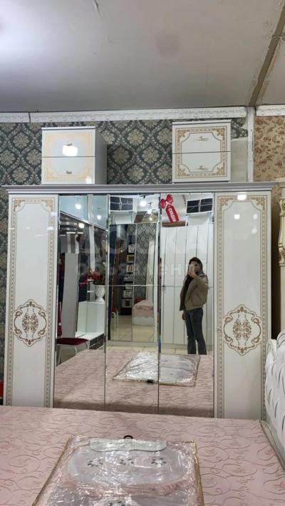 Продаю шкаф