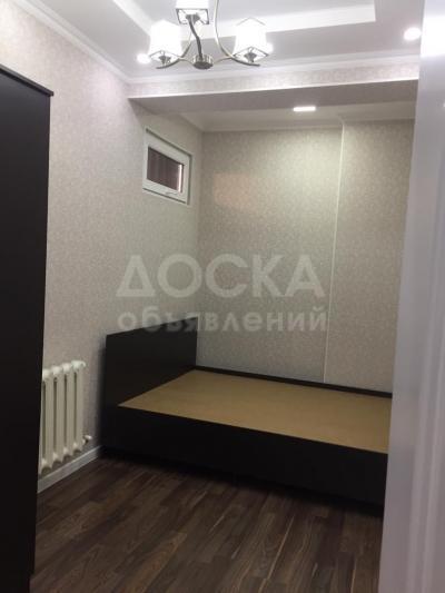 Продаю 2-комнатную квартиру, 52кв. м., этаж - 5/10, Нижний Джал.