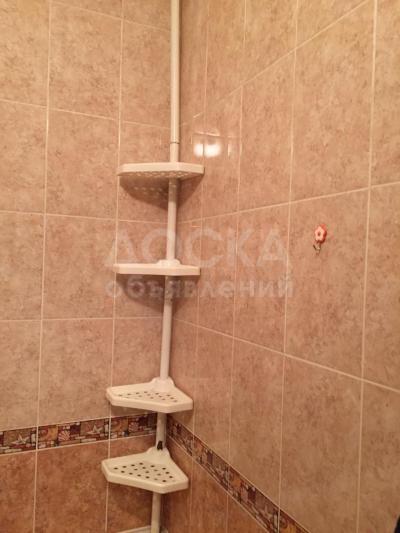 Продаю 2-комнатную квартиру, 48кв. м., этаж - 3/3, М.ГАНДИ/ Урицкого 42/6.