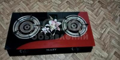 Продаю газовую плиту прошу 1200 сом торг уместен, контакты 0551300099 ватсапп.