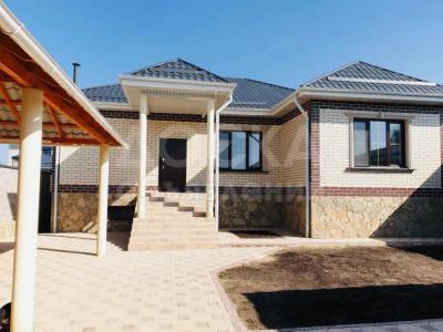 Продаю дом 5-ком. 148кв. м., этаж-1, 4-сот., стена кирпич, Садыбакасова/Кара-Кужур.