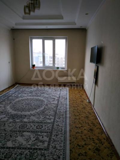 Продаю 2-комнатную квартиру, 52кв. м., этаж - 9/9, Боконбаева/Шопокова.