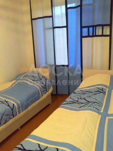 Продаю квартиру 3-ком., 75кв. м., этаж - 3/4, с.Бострери ярмарка.