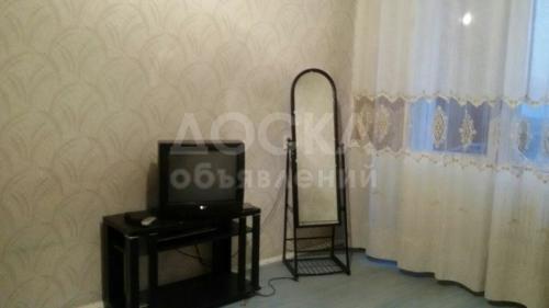 Продаю квартиру 1-ком., 34кв. м., этаж - 4/9, Мкр Улан 1 По Ахунбаева рядом с 4 мкр.