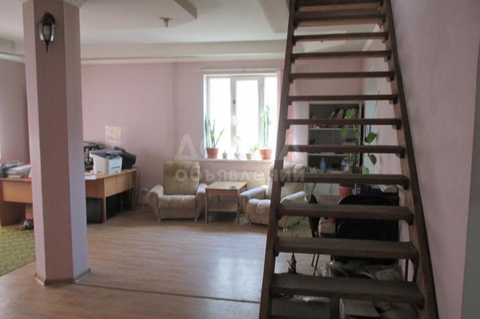 СРОЧНО! Продаю 2-х эт.дом,можно под офис-170м2,