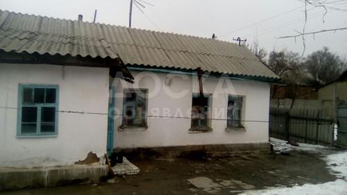 Продаю дом 3-ком., 1кв. м., этаж-1, 5-сот., стена саман, Бишкек.