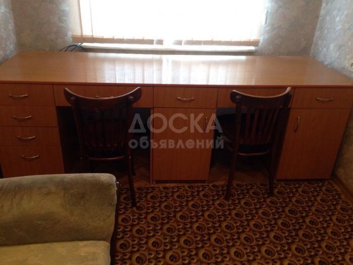 Продаю 3 ком. ухоженную квартиру, в 4 микрорайоне, без посредников