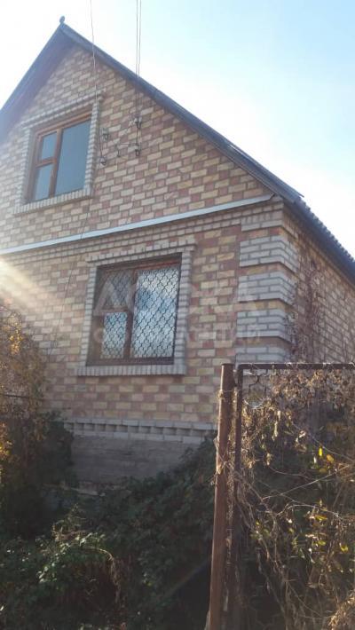 Продаю дом 1-ком. 1кв. м., этаж-3, 5.5-сот., стена кирпич, т/о "Восход".