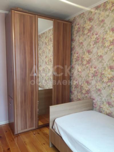 Продаю 3-комнатную квартиру, 62кв. м., этаж - 2/5, Т.Молдо/Фрунзе.