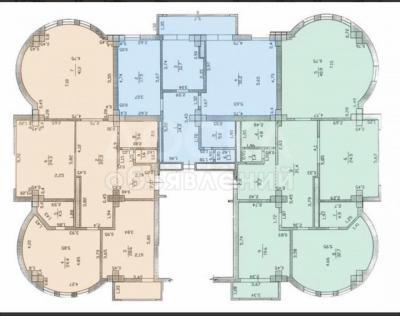 Продаю 3-комнатную квартиру, 162кв. м., этаж - 3/2, МосСовет.