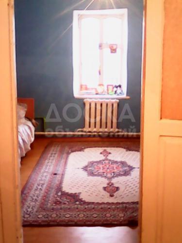 Срочно! Продаю дом в районе института земледелия Тел.: 0773458380