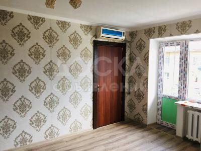 Продаю 2-комнатную квартиру, 42кв. м., этаж - 4/4, Чуй/Бейшеналиева.